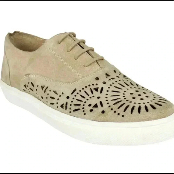 🆕 Naughty Monkey Kaleidoscope Nude Sude Lace-Up Sneaker 6🆕 - Picture 2 of 6